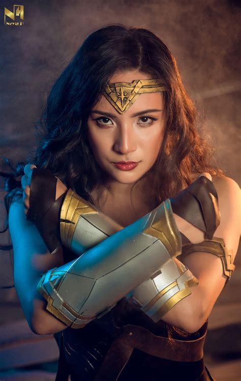 Beautiful Wonder Woman Cosplay