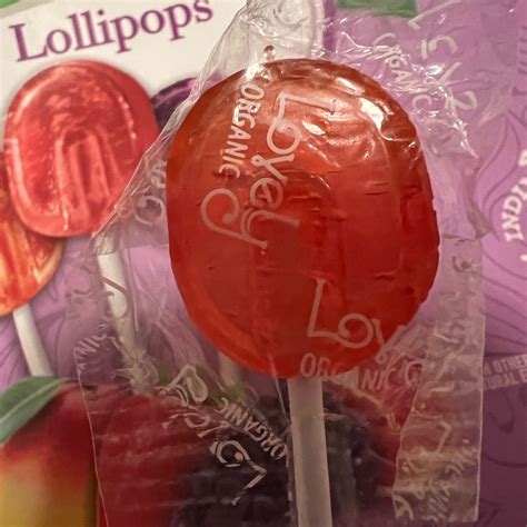 Lovely Candy Co. organic lollipop strawberry Reviews | abillion
