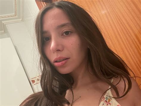 🥰 Watch Free Onlyfans Photos and Videos of itslolaxo on FansFan! 💝
