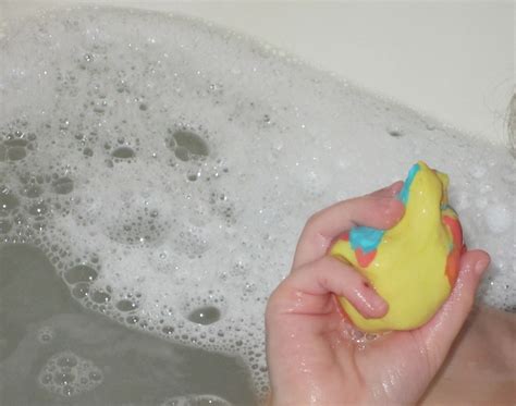 Evan and Lauren's Cool Blog: 11/25/12: FUN from LUSH