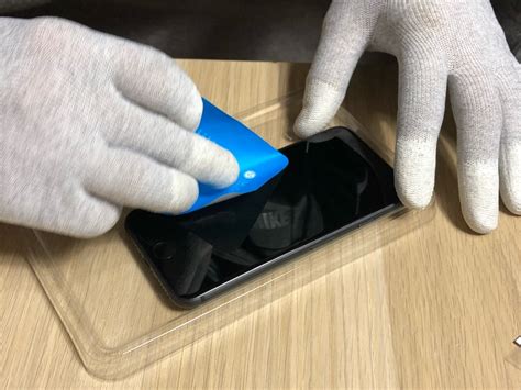 Как самому наклеить защитное стекло на iPhone