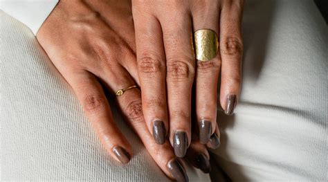 how to clean tarnished jewelry 4