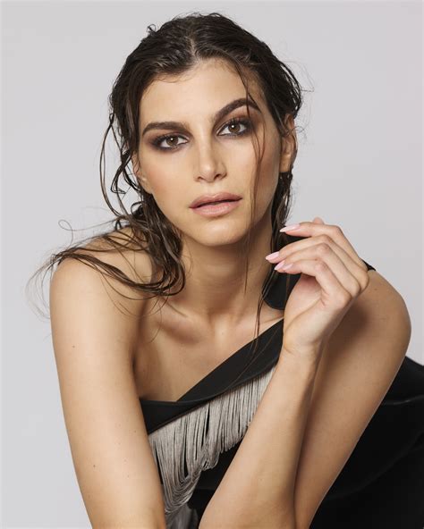 Holly Henderson's Instagram, Twitter & Facebook on IDCrawl