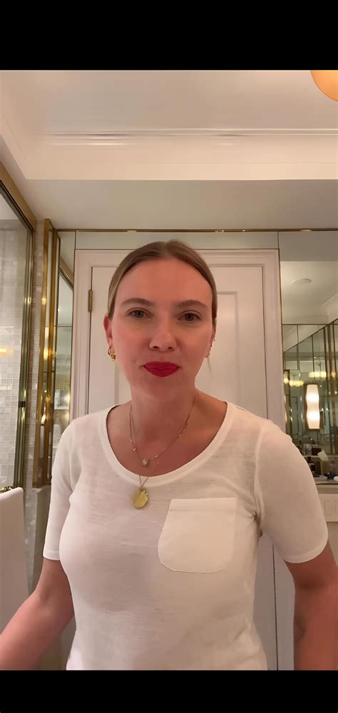 New photos of MILF Scarlett Johansson (9 photos) : r/jerkofftoceleb