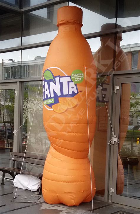 Бутилка на Fanta височина 3.00 м - landmark-bg.com