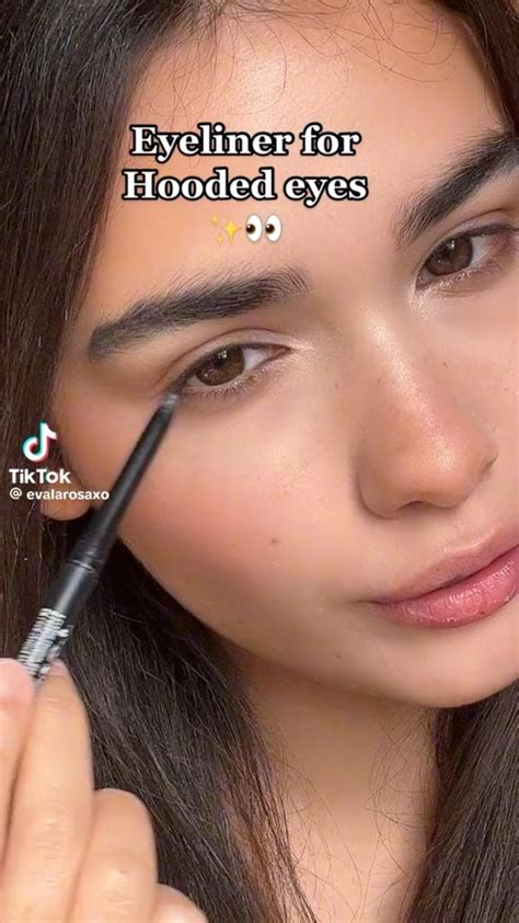 eyeliner for hooded eyes tutorial | Trucco occhi, Idee per il trucco ...