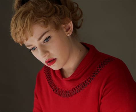 Lily Sacofsky picture