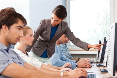 Veja os 10 Cursos Técnicos Que Mais Empregam