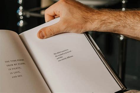 O que é um poema em verso livre e como escrevê-lo