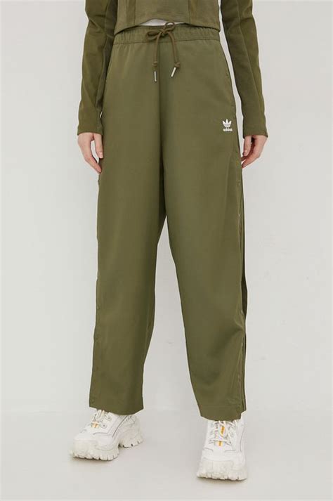 Спортивные штаны adidas Originals Always Original женские цвет зелёный ...