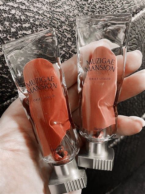 Maju adlı kullanıcının packaging panosundaki Pin | Makyaj ürünleri ...