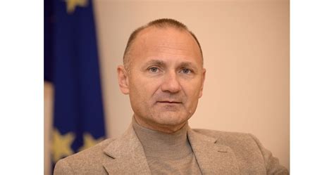 Енергийният министър е давал показания по разследването срещу ...