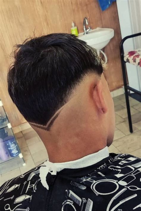 Riscos De Cabelo - Inspire-Se Em Mais De 30 Ideias De Riscos No Cabelo Para Mudar O Visual ...