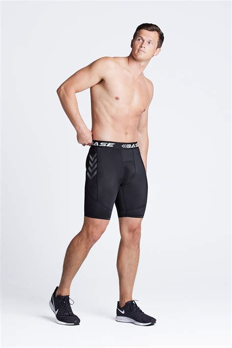 mens compression recovery shorts base compression