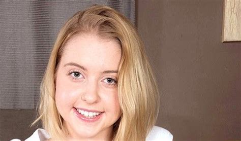 Chloe Cherry Biography/Wiki, Age, Height, Career, Photos & More