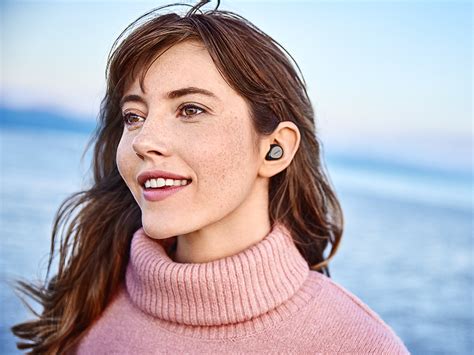 Jabra Elite 7 Pro In Ear Bluetooth Earbuds - Adjustable Active Noise ...