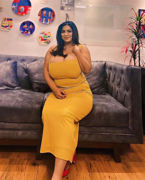 Charu Sharma | 💛 | Instagram