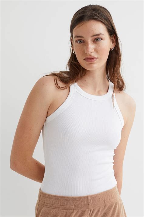 The 30 Best Ribbed Tank Tops to Buy for Every Budget | Who What Wear