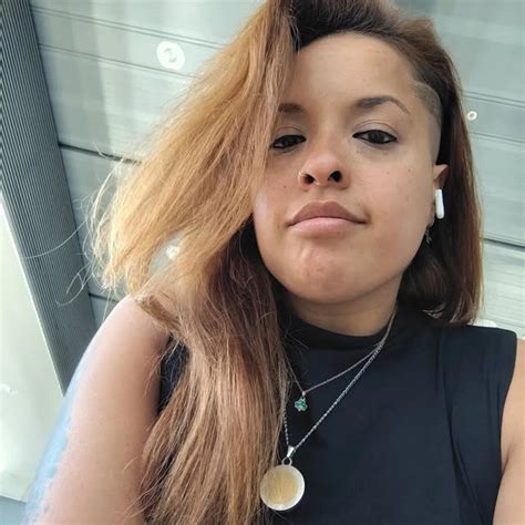 Bel Acuña (@bel_acuna) • Threads, Say more