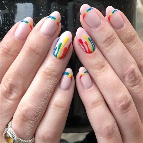 22 Extremely Colourful Nail Art Ideas for Pride – SORTRA