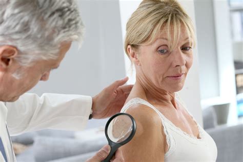 Do postmenopausal hormones increase risk of cutaneous melanoma?