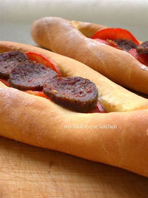 My Little Expat Kitchen: The Peinirli