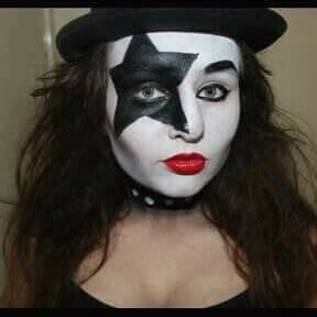 Pin by Martin Hunt on Girls' in KISS makeup | Kiss makeup, Halloween ...