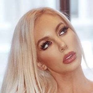 Nicolette Shea Before Plastic Surgery Celebrity Plast - vrogue.co
