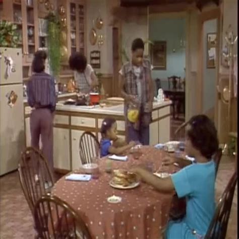 cosby show se pilot  thecosbyshow cliff