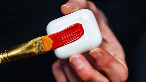 Покраска AirPods (Как изменить дизайн наушников дома) - YouTube