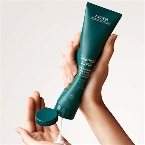 Vegane Haarpflege, Shampoos, Conditioner und vieles mehr | Aveda