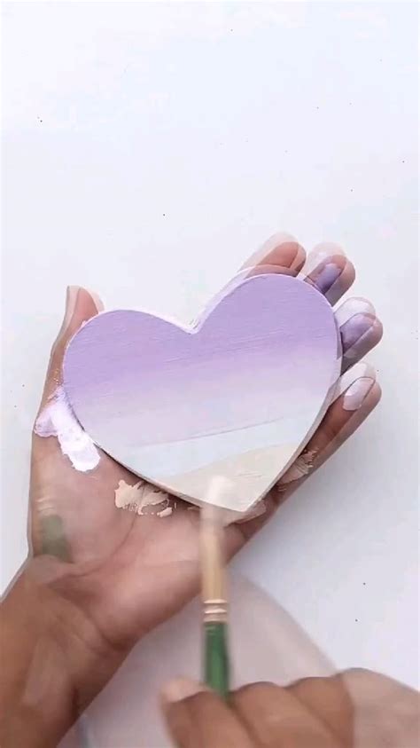 painting ideas on canvas aesthetic | Heart canvas art, Small canvas art ...