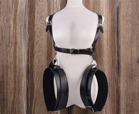 BDSM Women's Leather Thigh Sling Sling, Open Leg Bondage Restraint