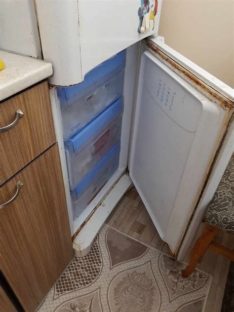 Хладилник Индезит гр. Пловдив Тракия • OLX.bg