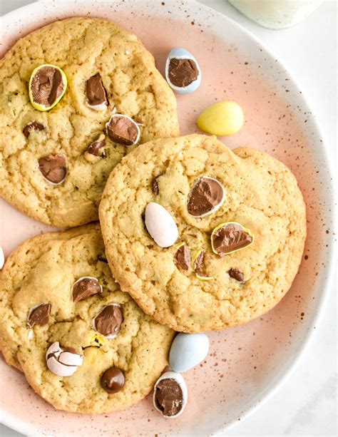 Easter Chocolate Chip Cookies - Herbs & Flour