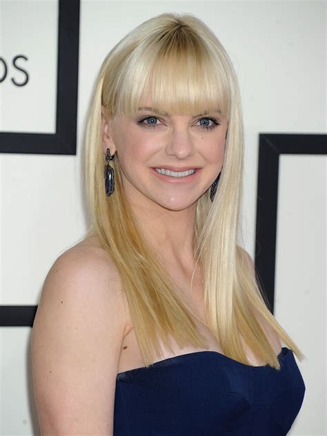 Anna Faris - 2014 GRAMMY Awards in Los Angeles • CelebMafia