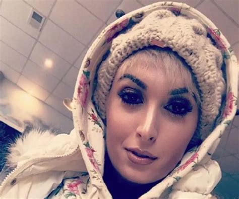 Zahra Elise - Fashion, Family, Childhood - Zahra Elise Biography