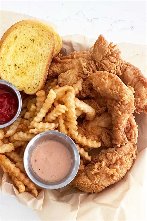Copycat Cane's Chicken with Homemade Cane's Sauce | Laura Fuentes
