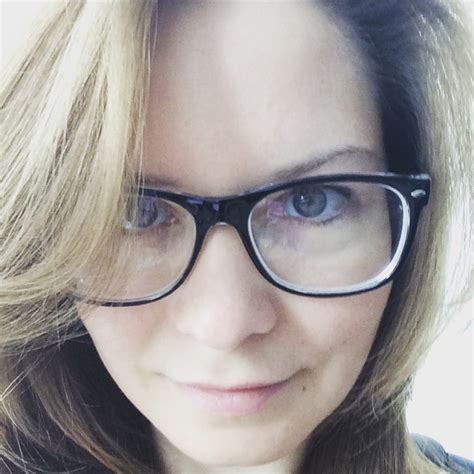 About – Maria Angelova – Medium