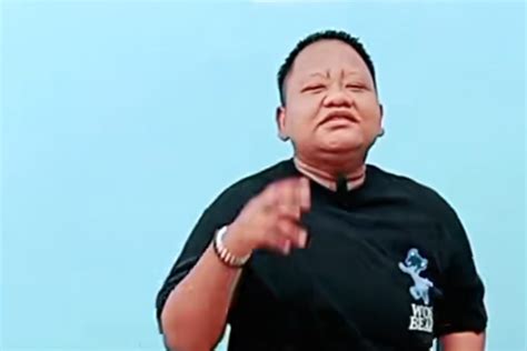 kak gem sakit  inilah profil tiktoker  viral  kata kata