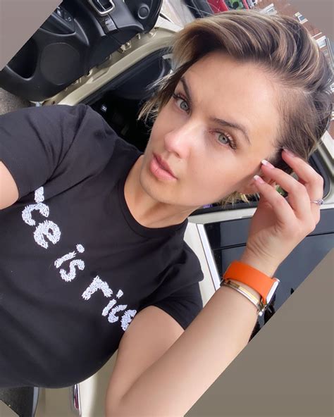 Sweaty, underslept... - Amy Jackson theallamericanbadgirl