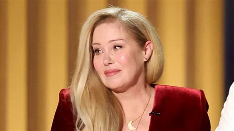 A tearful Christina Applegate's surprise Emmys appearance will give you ...