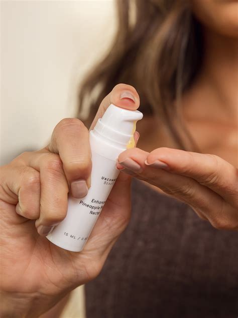 Enhanced Pineapple Peptide Nectar | Vitamin C Serum | Uncommon Beauty