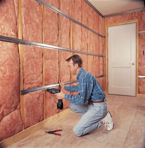 Best Ways to Soundproof a Room: Ultimate DIY Guide - Soundproof Point