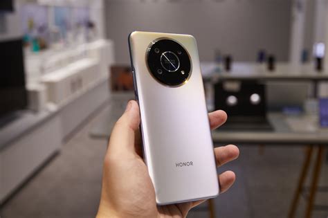 HONOR X30, первый в мире смартфон на Snapdragon 695, показали со всех ...