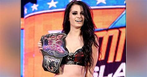 Paige Reveals Making A WWE Comeback Soon: "I'm Not F*cking Done"