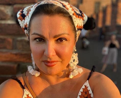 Засобиралась обратно? Плюнувшая в Россию Нетребко вспомнила о родине ...