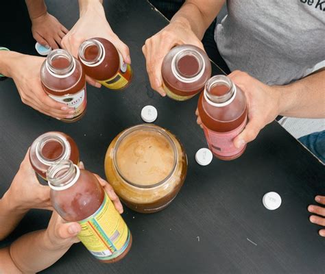 How to Make Kombucha at Home: DIY Fermentation Guide • Nomads With A ...