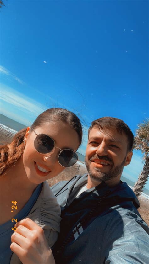 Bigguylilmiss (u/Its-lil-Lily) - Reddit