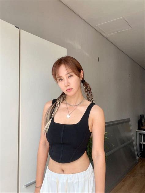 Kwon Yuri Image #349763 - Asiachan KPOP Image Board